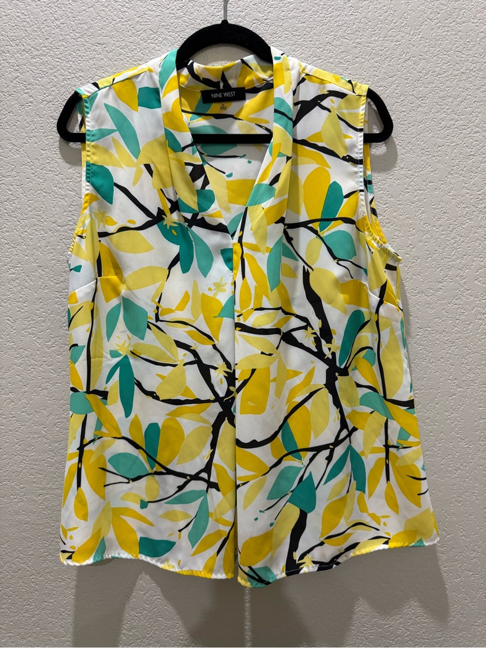 Nine West Yellow, Teal & White Sleeveless V-Neck Camisole
